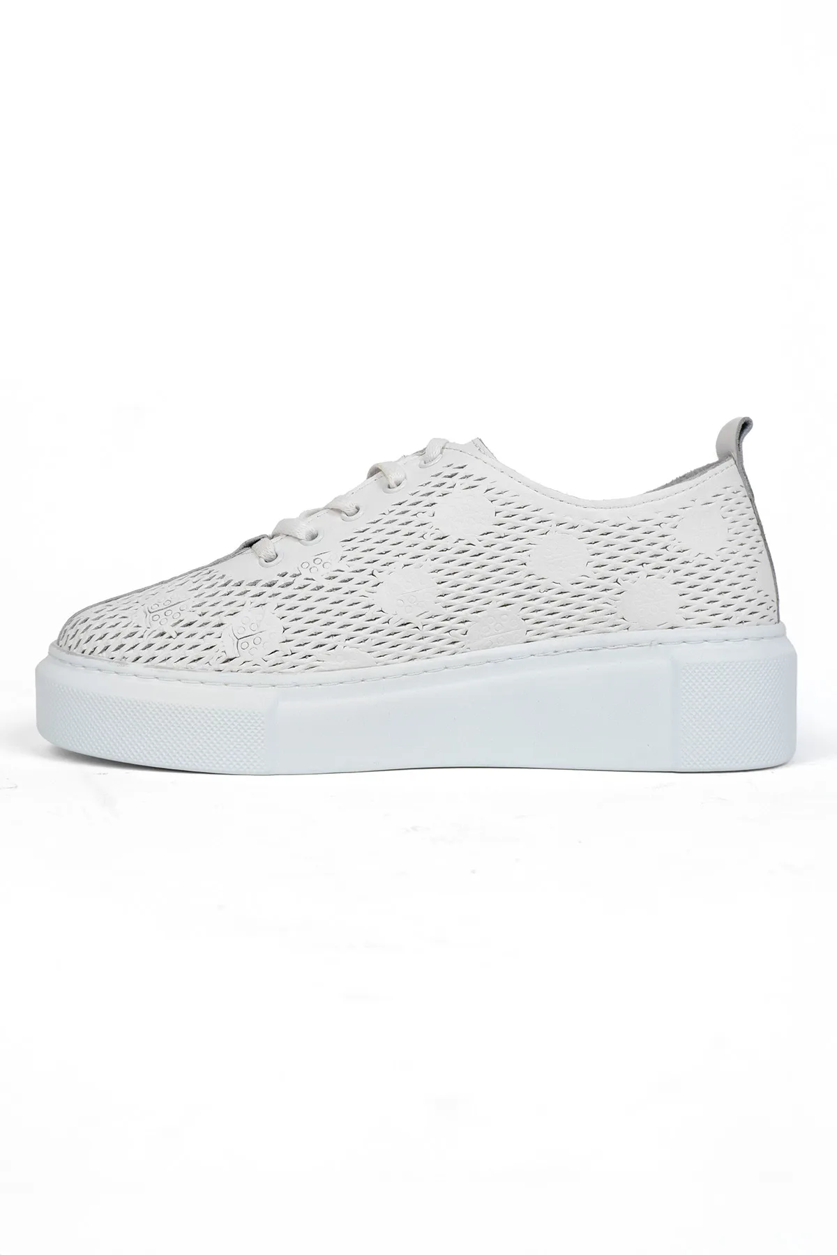 Kadın Hakiki Deri Yazlık Delikli Yüksek Tabanlı Rahat Günlük Casual Sneaker Spor Ayakkabı Beyaz