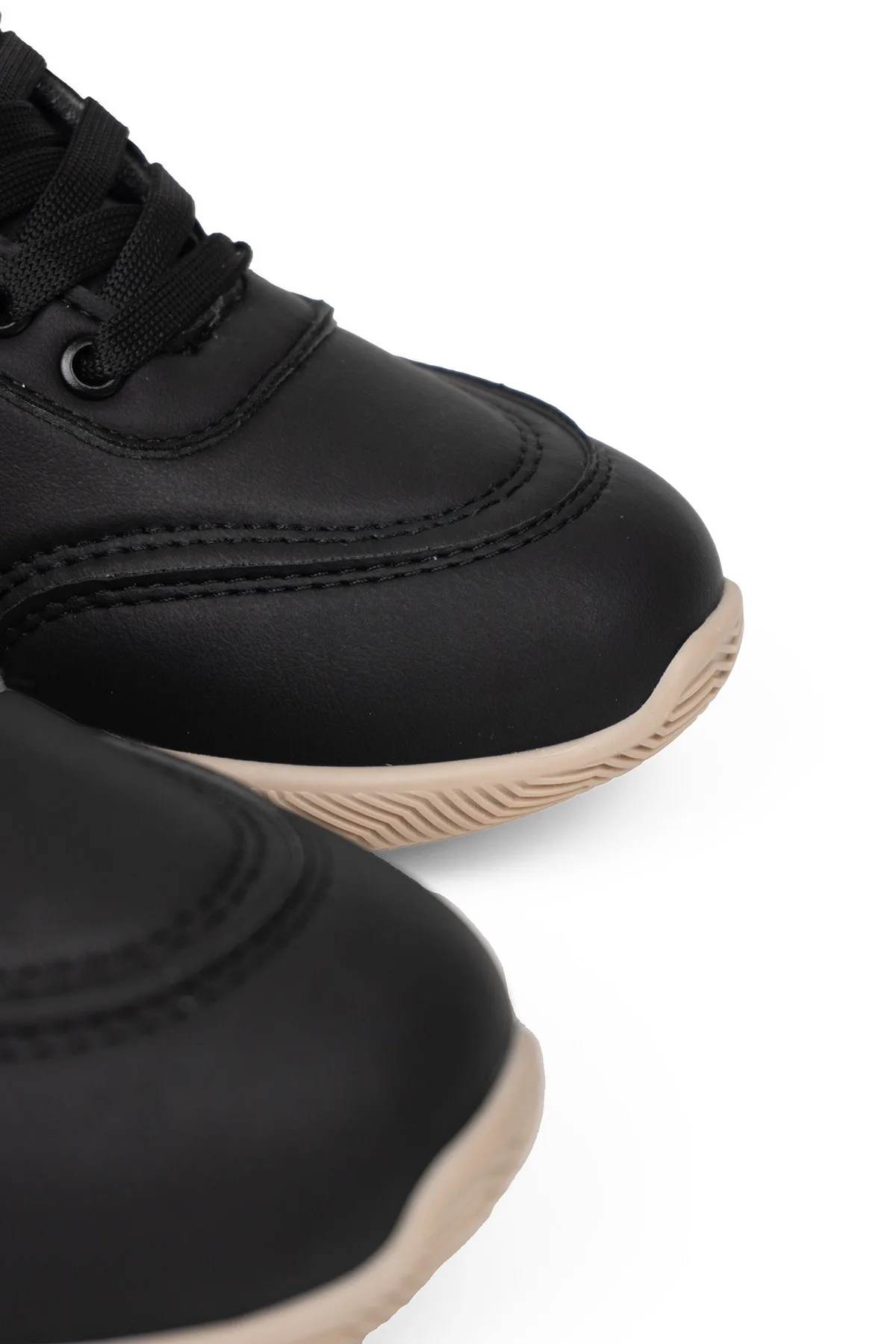 Beyaz Kadın Ortopedik Spor Ayakkabı Yumuşak Taban Günlük Rahat Sneaker Siyah