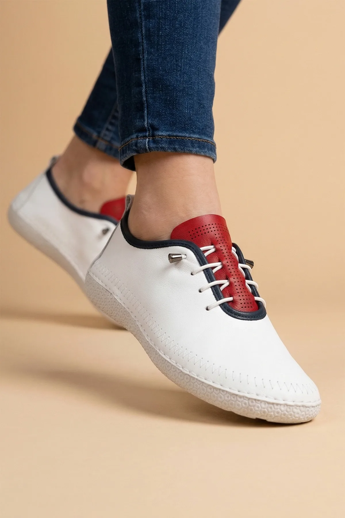 Kadın Hakiki Deri Ortopedik Günlük Rahat Casual Ayakkabı Bağcıklı Comfort Beyaz